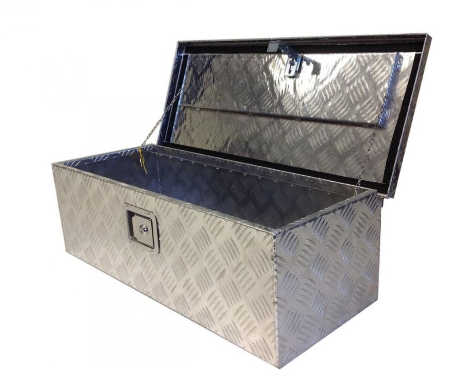 Transportbox Alu L760 x B 320 x H 240 abschließbar. ohne seitliche Griffe VerglNr: ohne Stossdämpfer