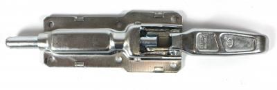 Riegelverschluss verzinkt mit Bolzen Ø 14 mm Lochbild 74/59 x 38 mm, Breite 66 mm, GL 286 mm, Höhe 28 mm VerglNr: 008000203