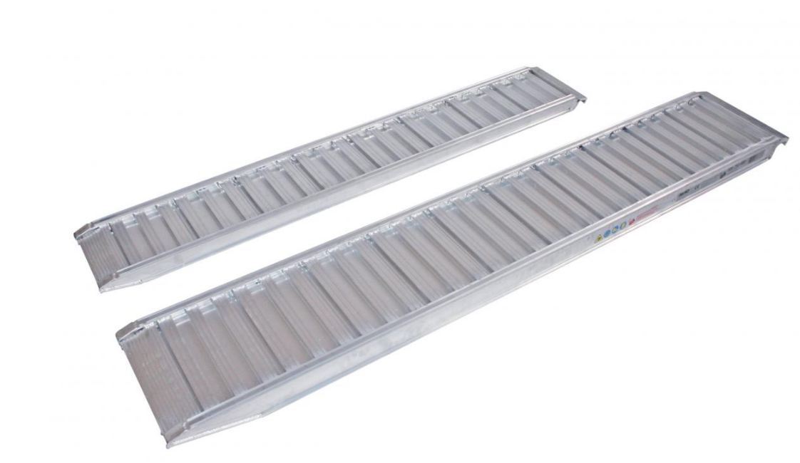 Auffahrrampe Aluminium Typ M170/35, Länge 3500 mm, Innenbreite 450 mm, Aussenbreite 530 mm mit Schutzrand,Tragkraft max. 8300 kg bei Spurabstand 1500 mm, 7180 kg bei Spurabstand 1000 mm pro Paar