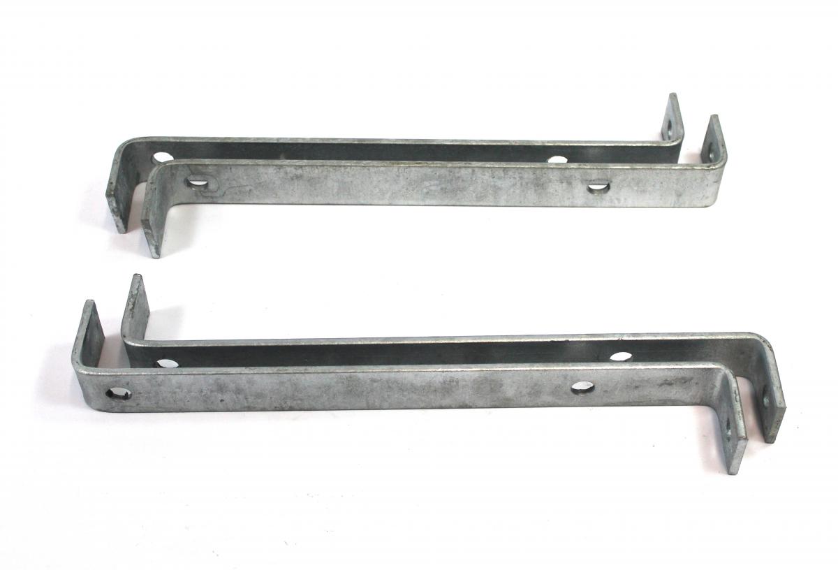 Halter für WZK Höhe 400 mm vz pro WZK werden 4 Halter benöt. 