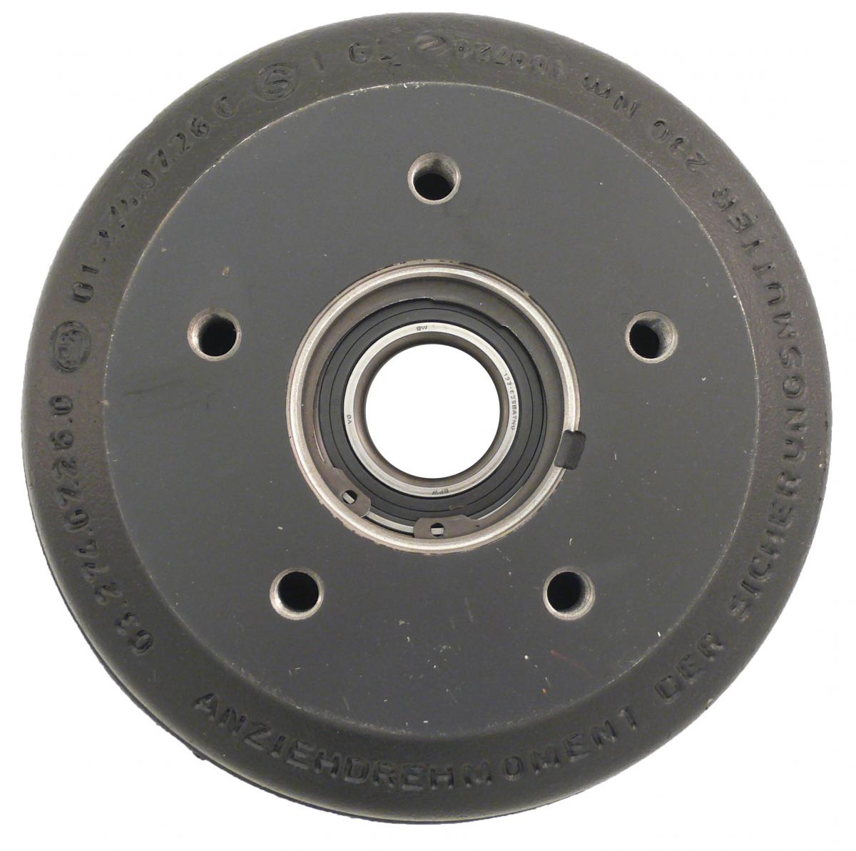 Bremstrommel 5-Loch, p.f. BPW S2005-7 RASK 1500kg 200x50 inkl. Kompaktlager, Lagerabmessung 72 / 39 / 37, Höhe 87 mm, Radlagersatz 2555601 VerglNr: 03.271.11.09.0, 0327111090, 4008253