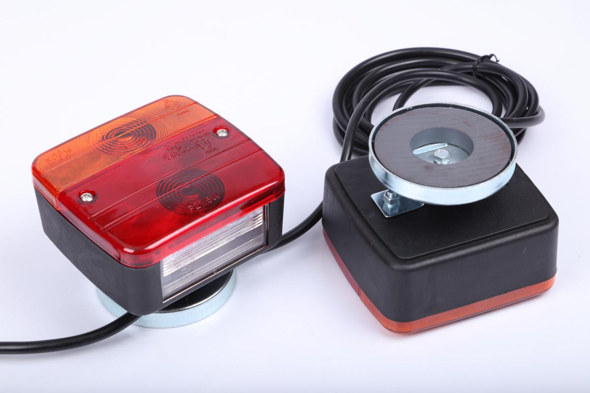 Rückleuchten-Set auf Magnet m. 7,5m Kabel, 12V, 7-polig