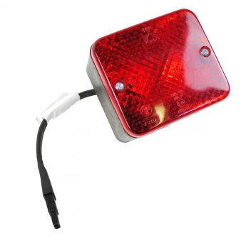 Aspöck Nebelschlussleuchte mit 1,5 m Kabel, Lochabstand 45mm, 85x75x55 VerglNr: 376603001